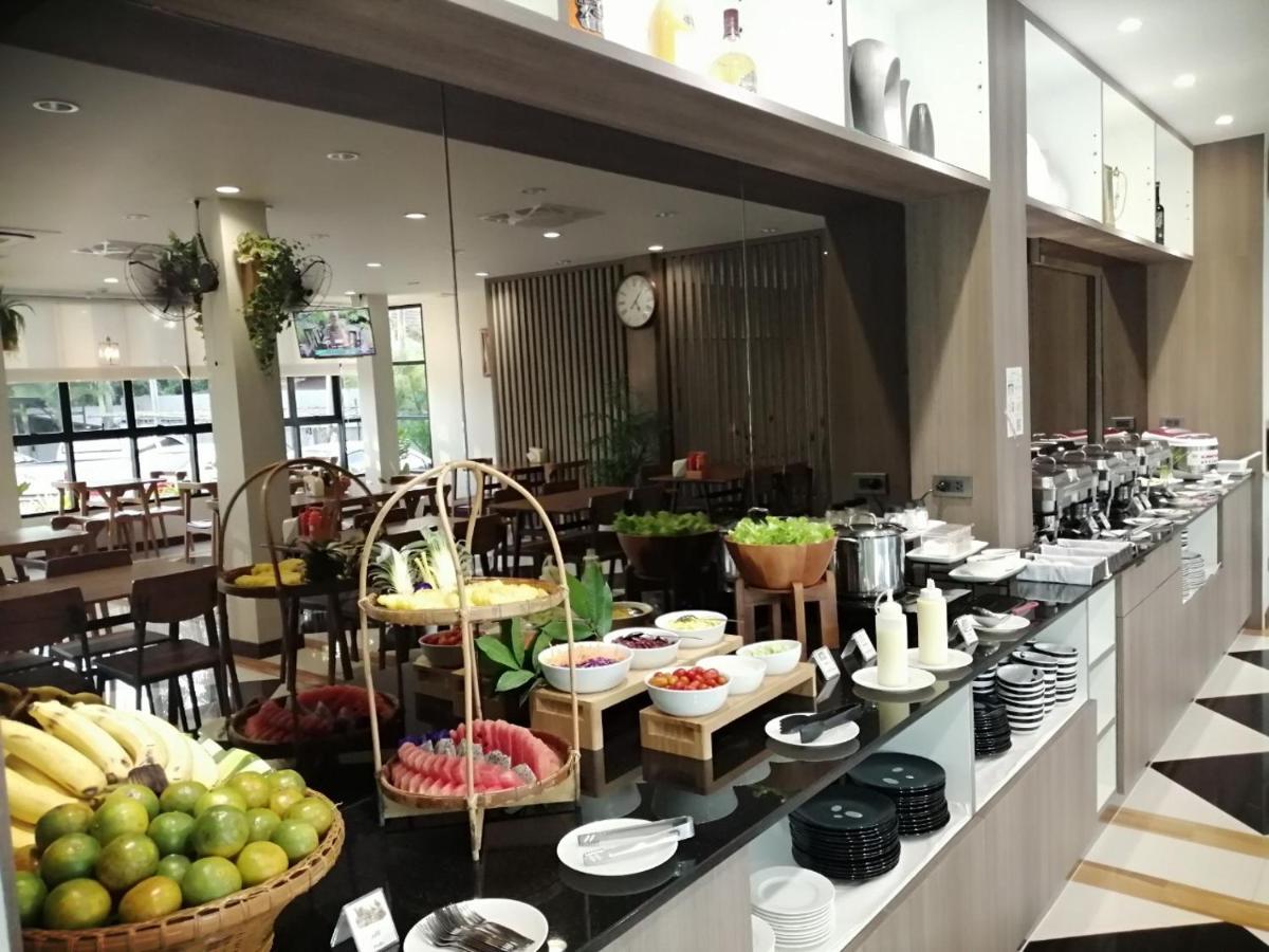 Socool Grand Hotel Nang Rong Buitenkant foto